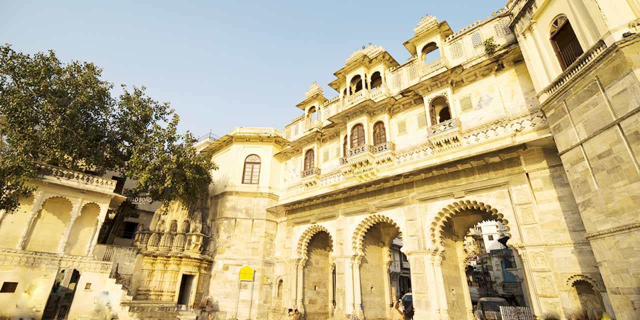 Places to Visit Bagore ki Haveli, Udaipur